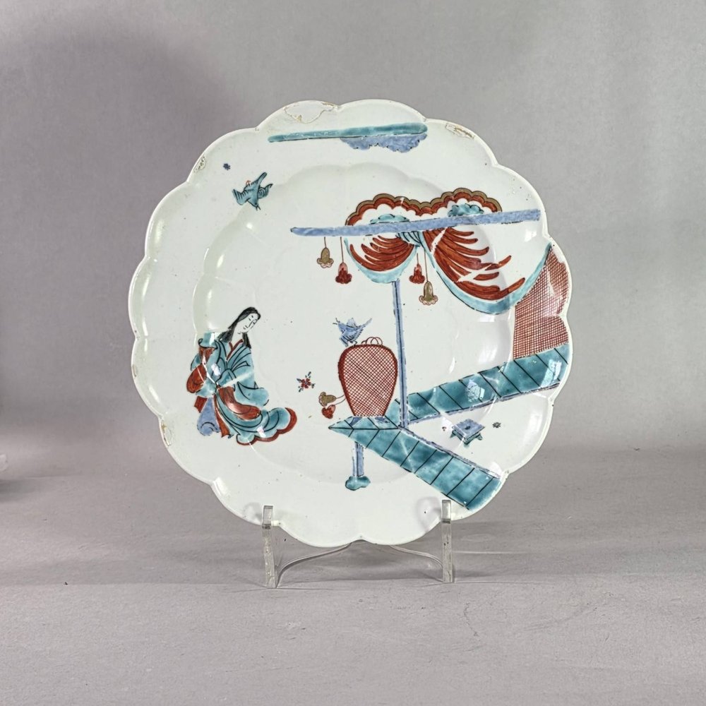 AA36 Rare English Chelsea plate,circa 1750-52, decorated after a Japanese kakiemon design with the ‘Lady in the Pavilion’ pattern
