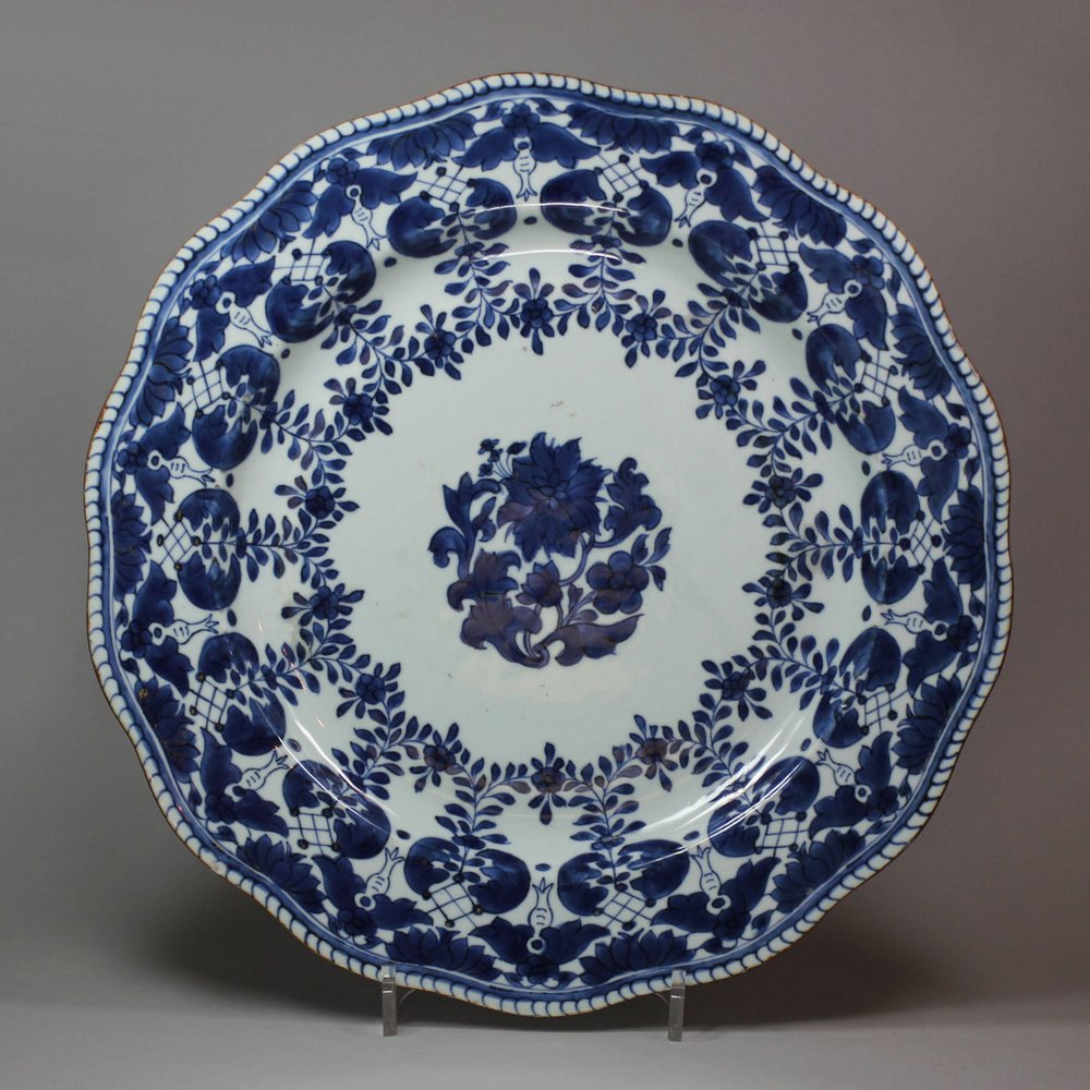 F975 Blue and white plate, Qianlong (1736-95)