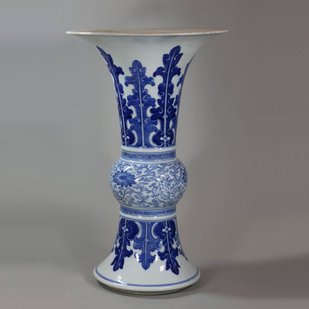 G570 Ku shape beaker vase, Kangxi(1662-1722)