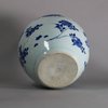 GG15 ChineseTransitional blue and white vase