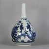 W435 Japanese Arita pear-shaped bottle vase, Edo (1603 – 1868), late 17th century