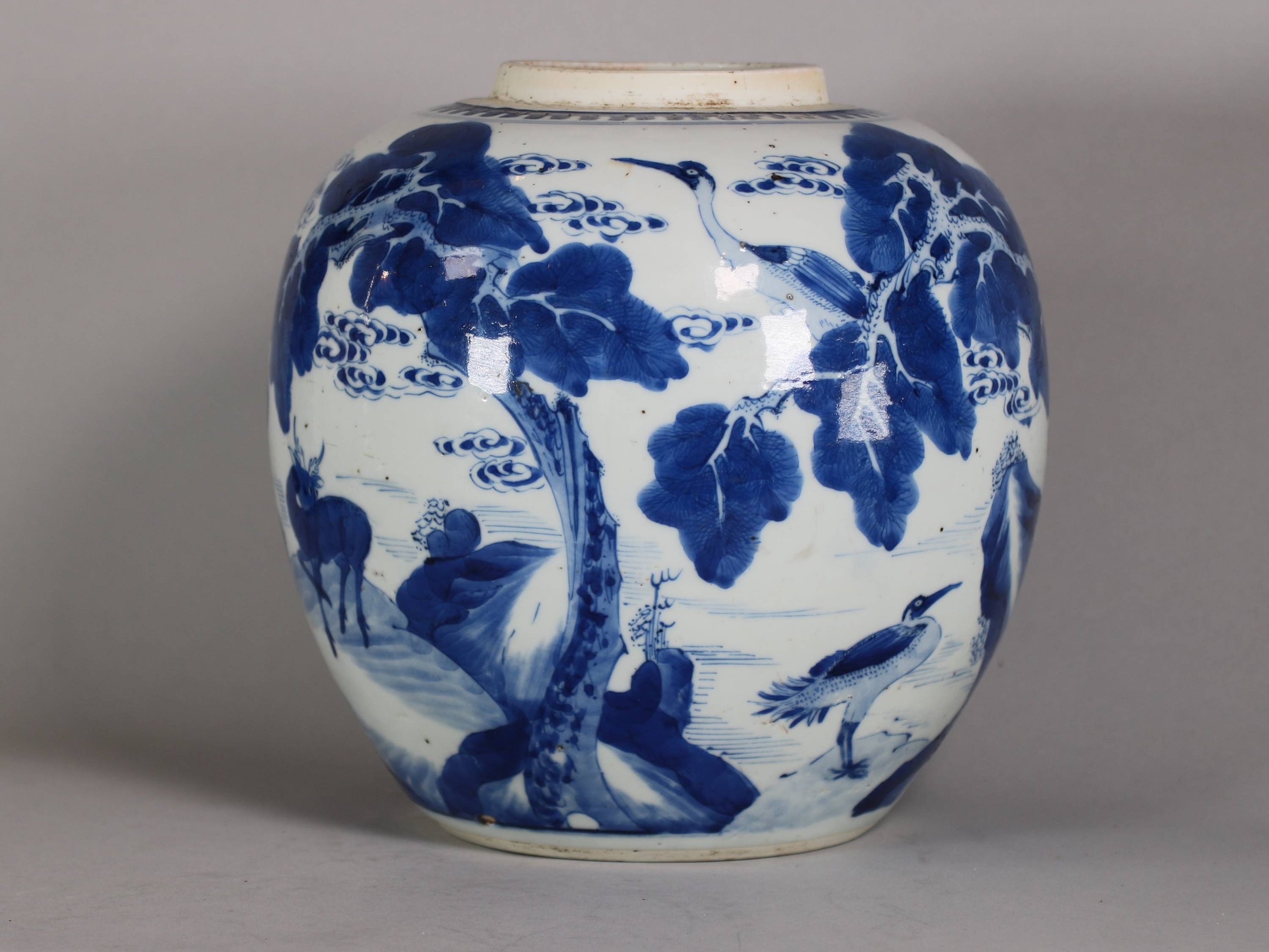 Chinese Blue and White Ginger Jar (Kangxi 1622-1722)