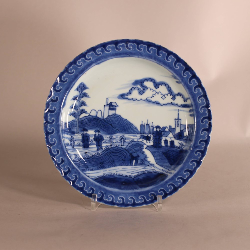 W910 Chinese blue and white ‘Scheveningen’ plate in the style of van Frytom, early 18th century