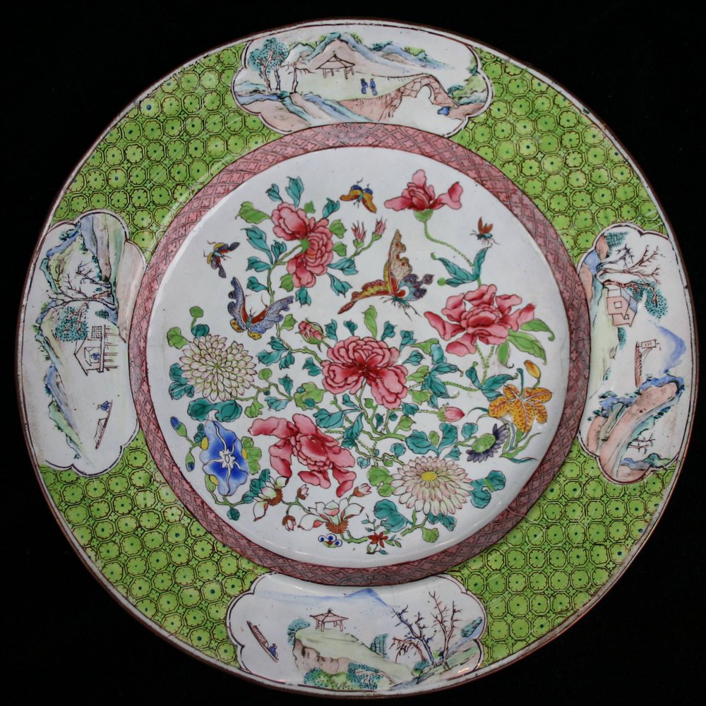 N805 Fine Canton enamel dish early Qianlong(1736-1795)