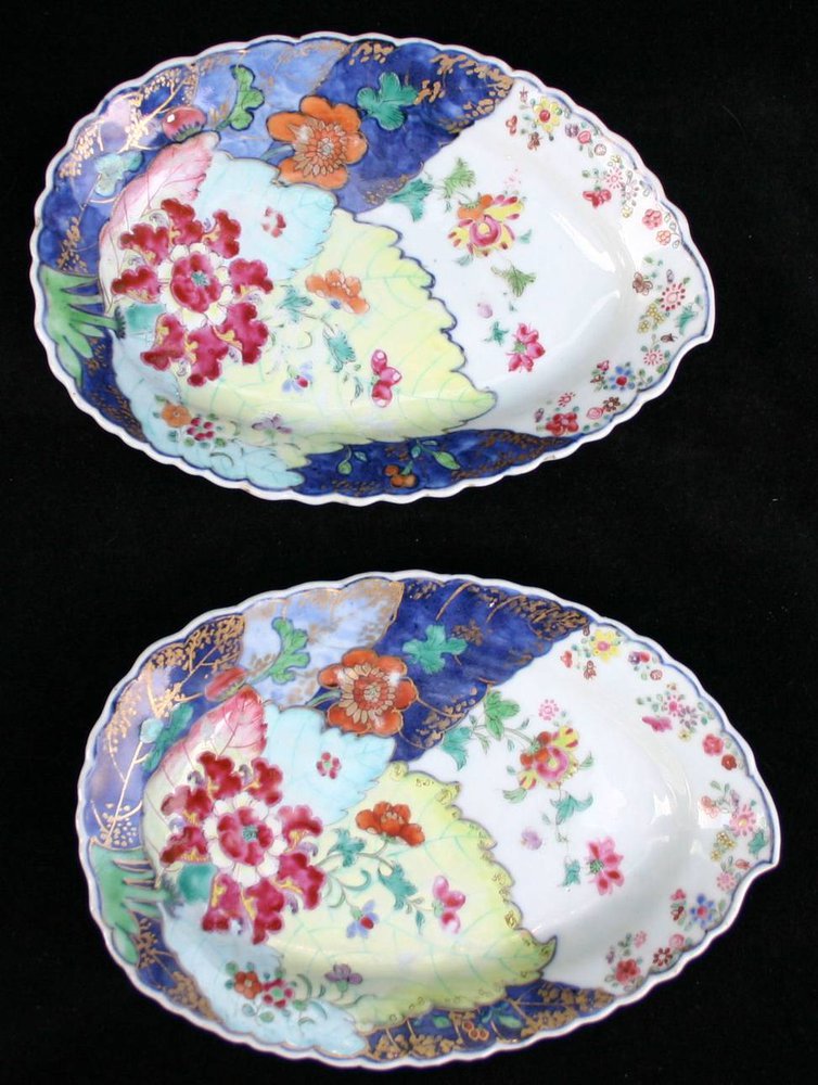 P12 Pair of Chinese 'tobacco-leaf' dishes, Qianlong (1736-95)