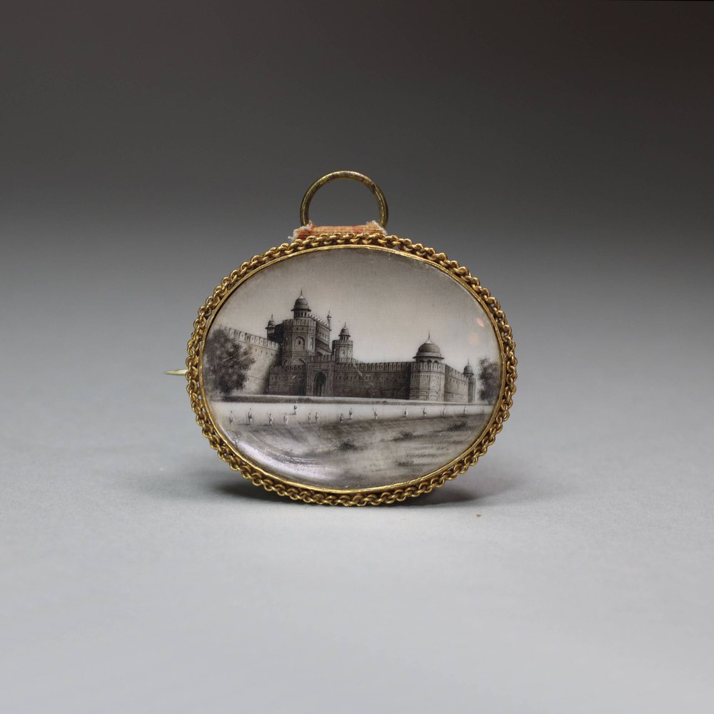 P234 Indian miniature brooch of the Red Fort, 19th century