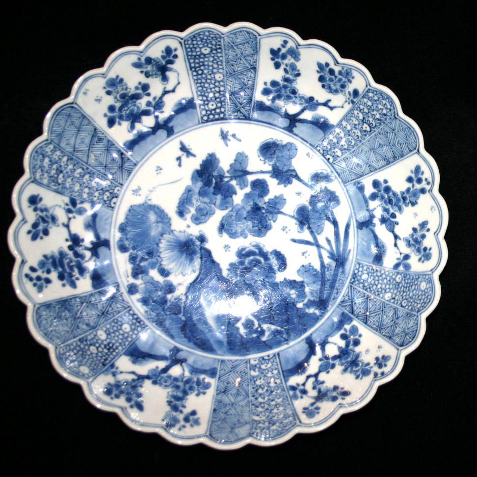 P742 Blue and white saucer dish, Kangxi (1662-1722)