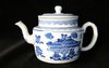 Q549 Blue and white teapot and cover, Kangxi (1662-1722)
