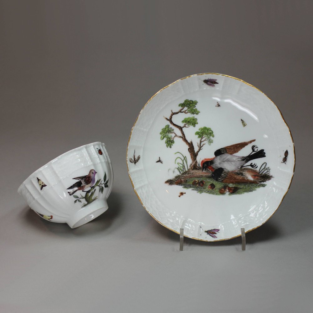 Q980 Meissen ornithological teabowl and saucer, circa 1760-70