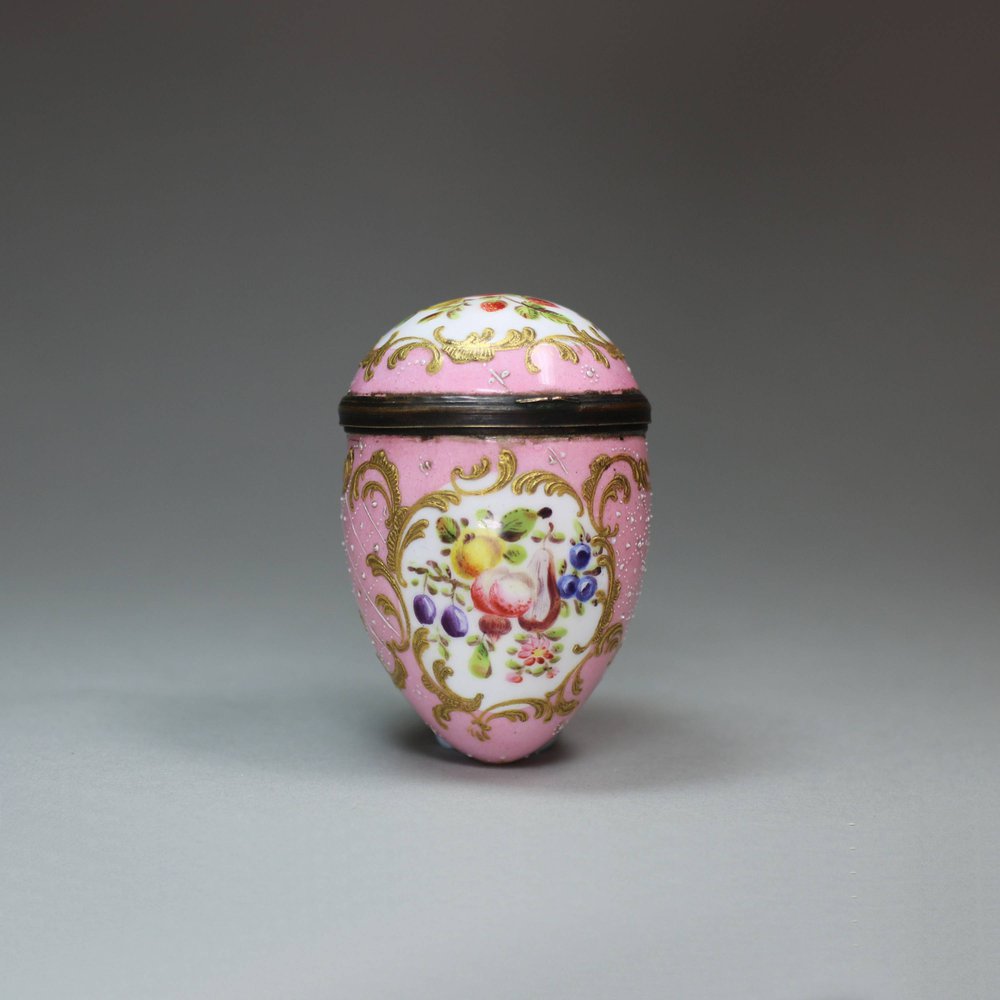U207 English enamel egg-shaped bonbonierre, c. 1770