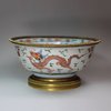 U326 Famille verte dragon bowl, Kangxi (1662-1722)