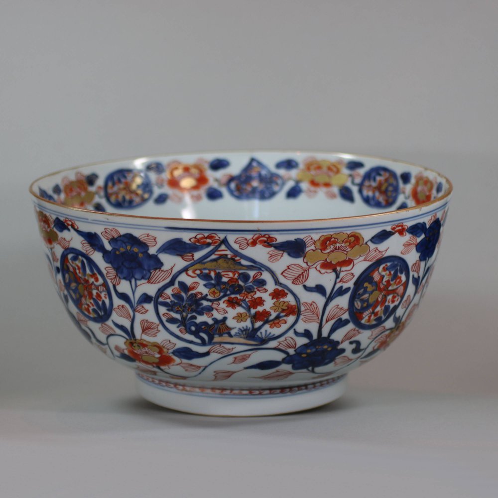 U625 Imari Bowl, Qianlong (1736-95)