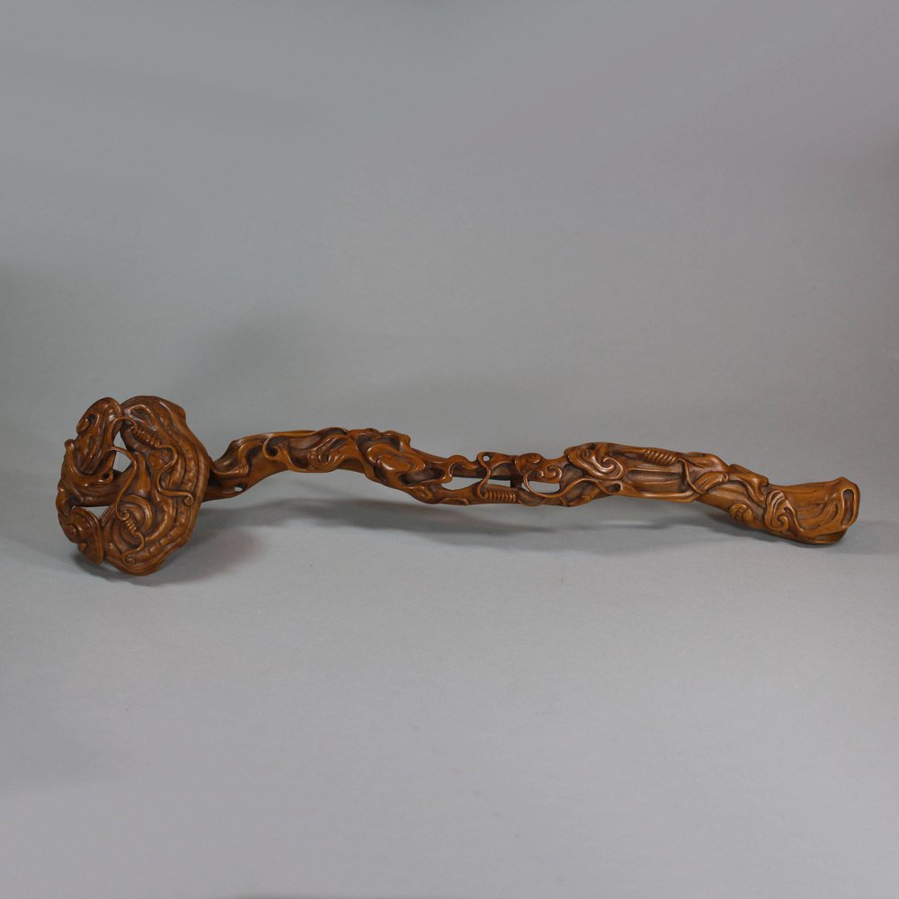 U664 Boxwood ruyi sceptre, 19th/20th century