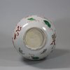 U689 Famille verte bottle vase, Kangxi (1662-1722)