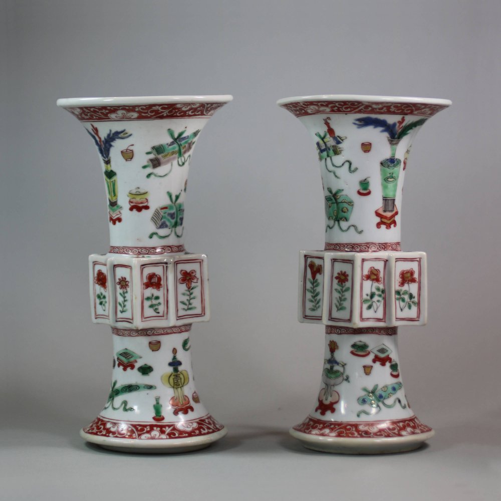 U959 Pair of famille verte archaistic gu-form vases