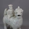 U995 Blanc de chine equestrian figure group, Kangxi (1662-1722)
