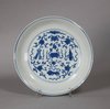 W454 Chinese blue and white plate, Kangxi (1662-1722)