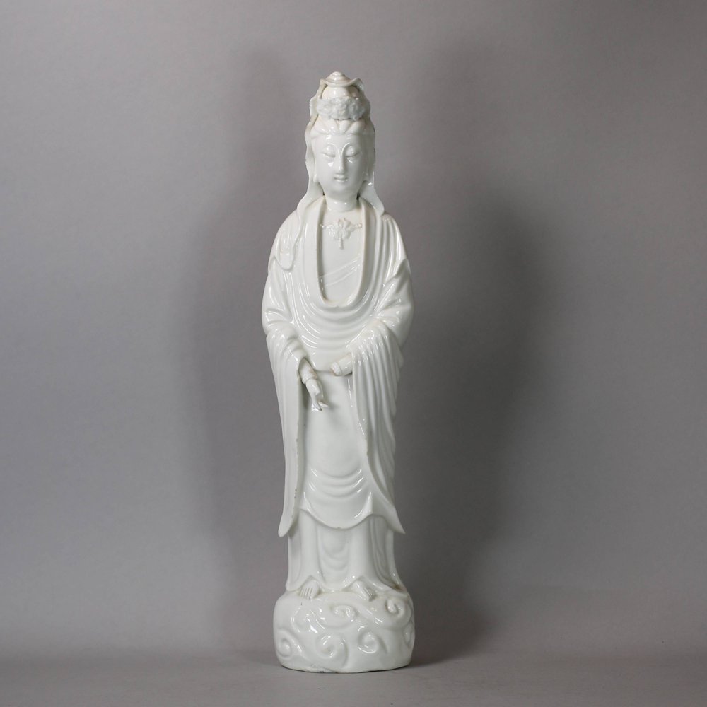 W516 Chinese blanc de chine figure of Guanyin, Kangxi (1662-1772)