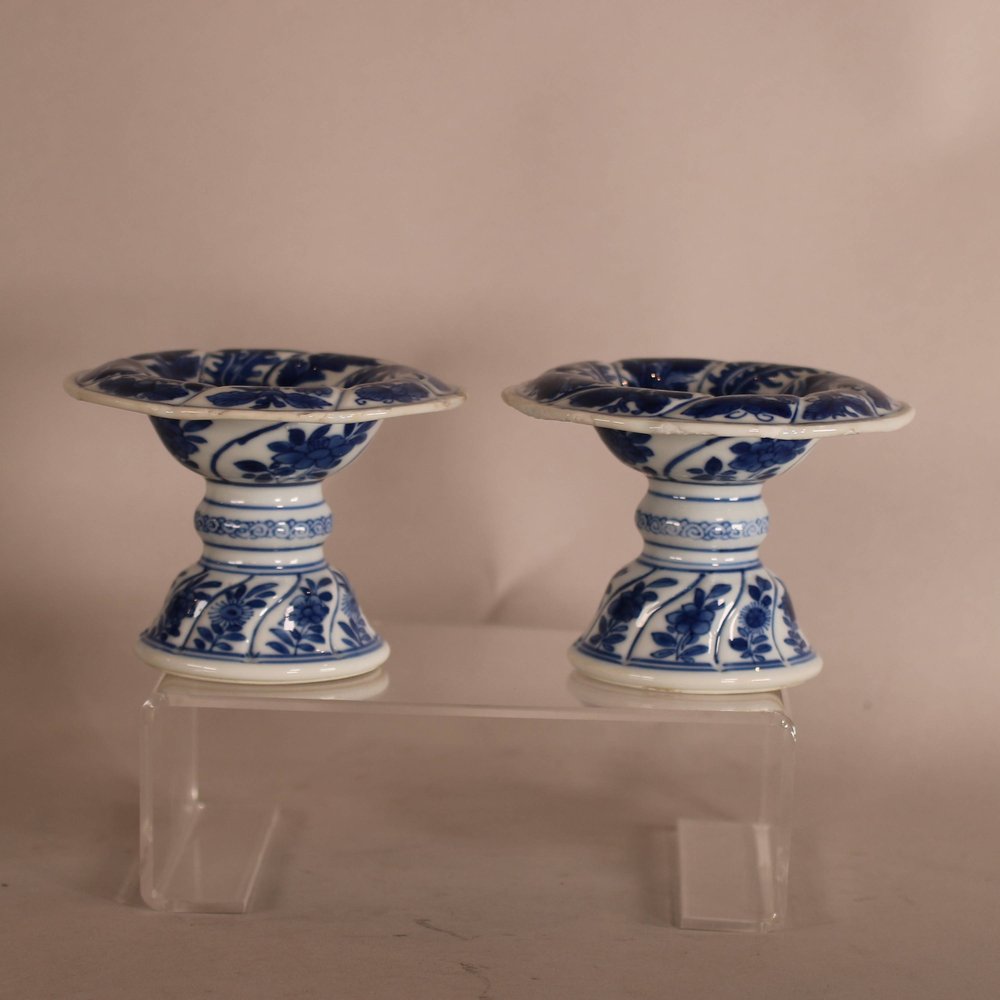 W842 PAIR OF CHINESE BLUE AND WHITE SPIRAL FORM SALTS , KANGXI (1662 - 1722)