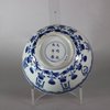 W932 Fine blue and white bowl, Kangxi (1662-1722)