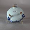 W939 Chinese blue and white octagonal salt on 3 feet, Qianlong (1736-1795)