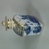 W98 Blue and white caddy and cover, Qianlong (1736-95)