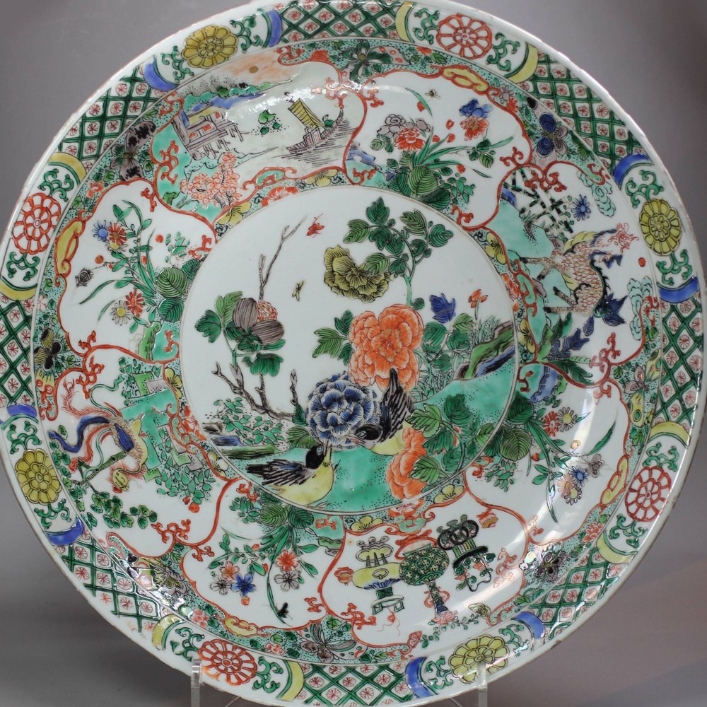X285A Famille verte dish, Kangxi (1662-1722)