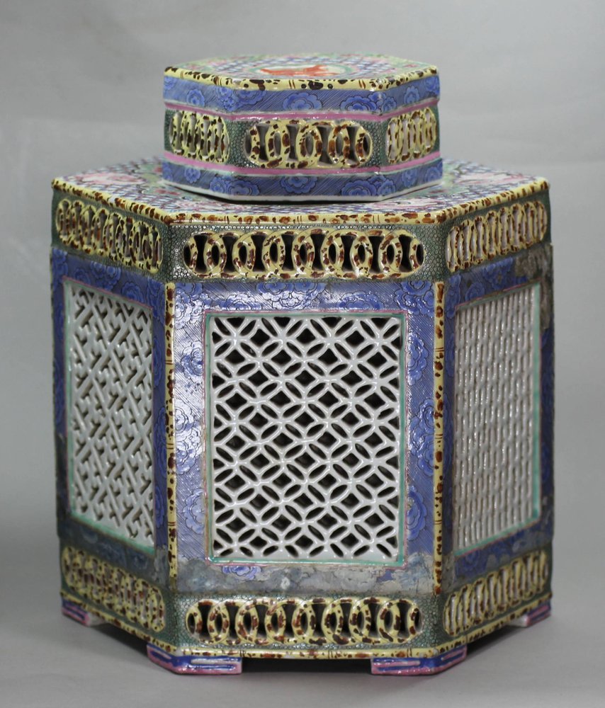 X774 Famille rose reticulated caddy and cover, Qianlong (1736-95)