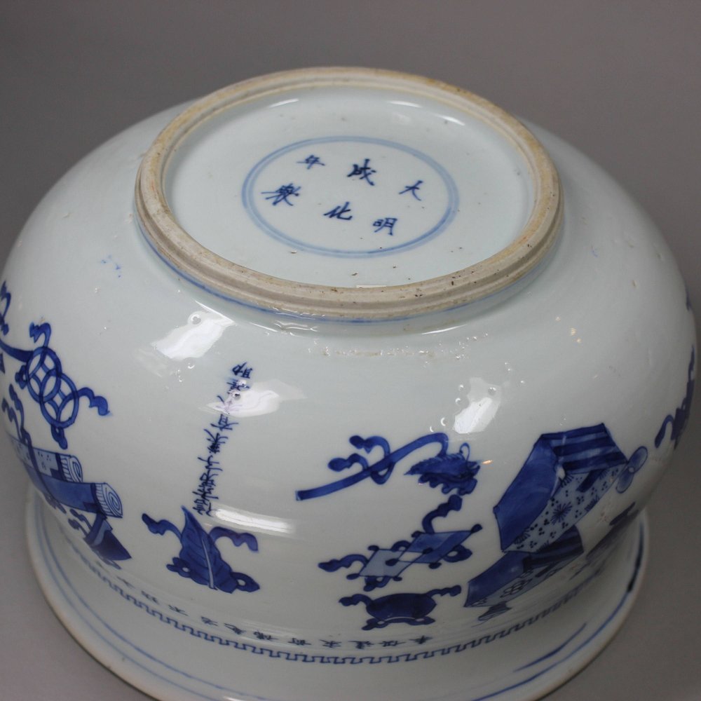 X916 Blue and white censer, Kangxi (1662-1722)