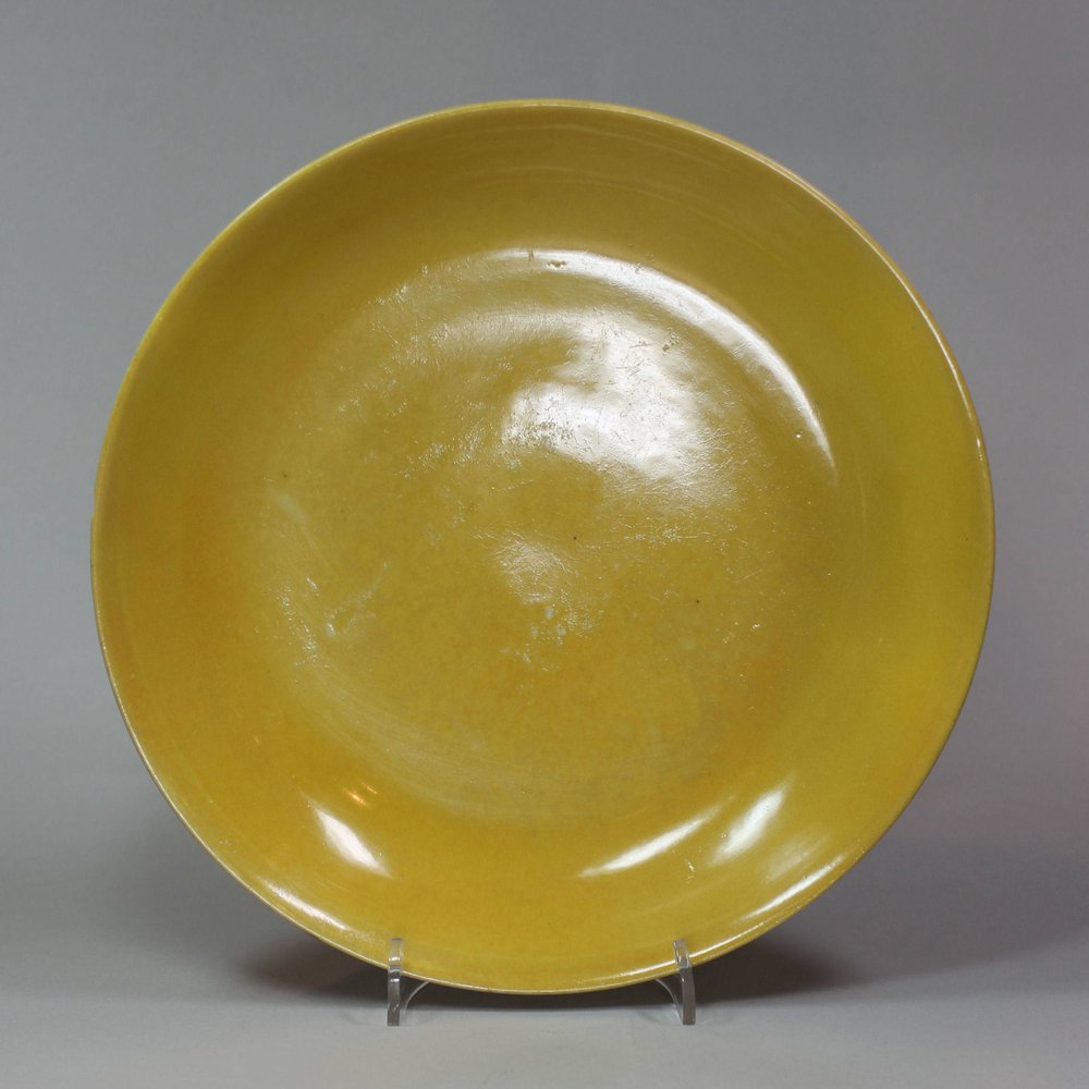 Y108 Yellow-glazed saucer dish