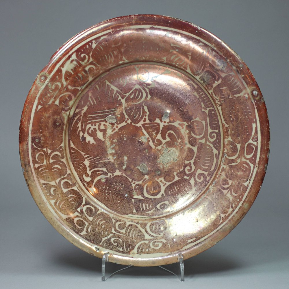 Y157 Hispano-Moresque lustre dish, late 17th/early 18th century