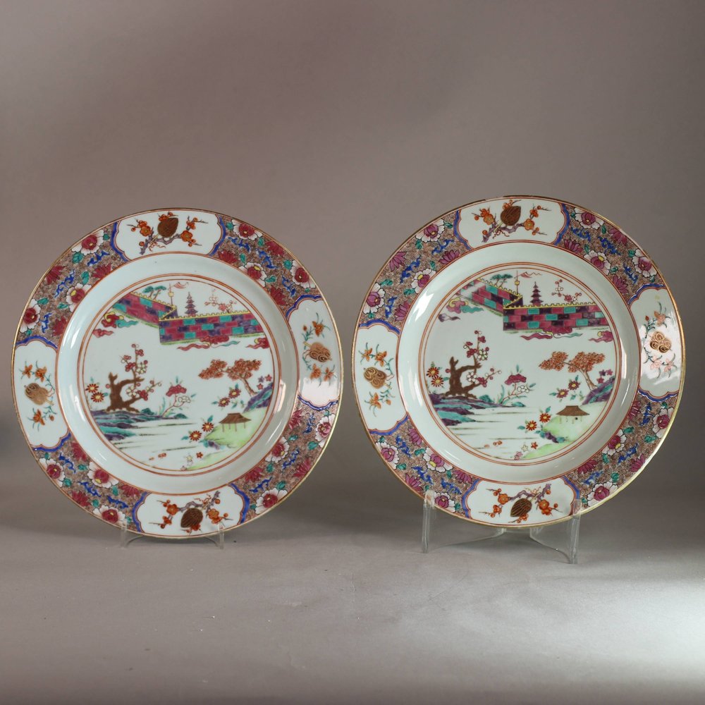 Y367 Pair of famille rose plates, Qianlong (1735-95)