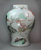 Y518 Famille verte baluster vase, Kangxi (1662-1722)