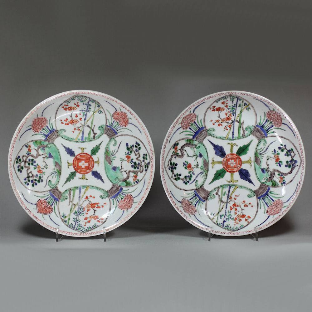 Y6 Pair of famille verte plates, Kangxi (1662-1722)