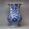 Y843 Blue and white vase baluster vase, Kangxi (1662-1722)