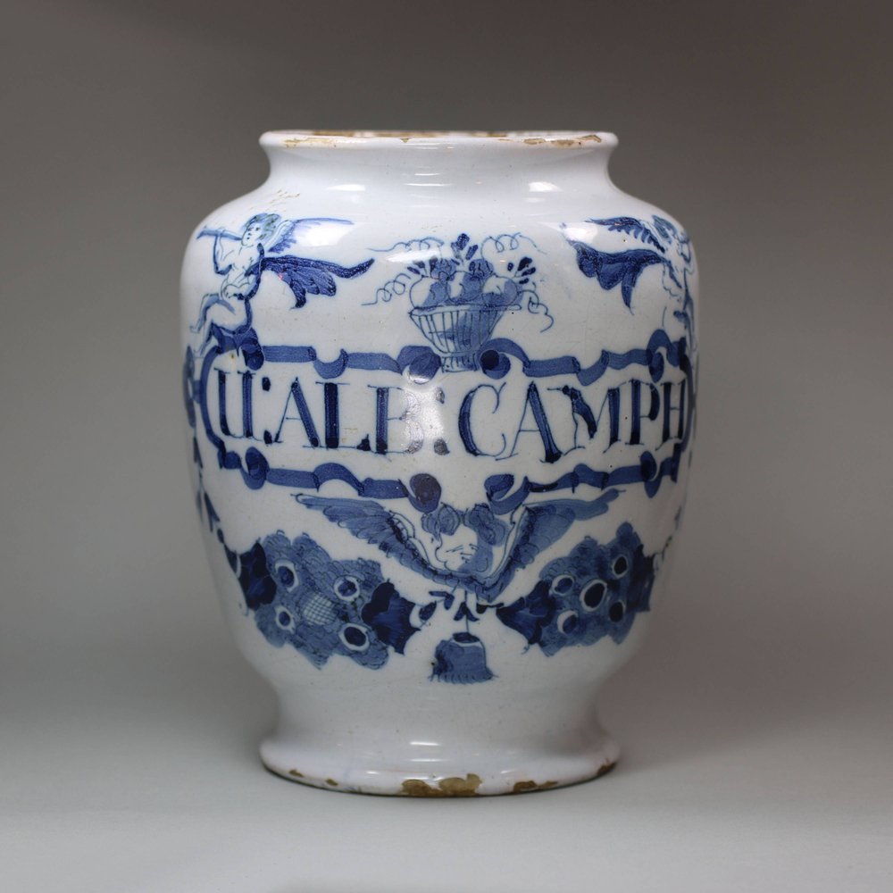 Y849 English Delft blue and white drug jar, London, c. 1720